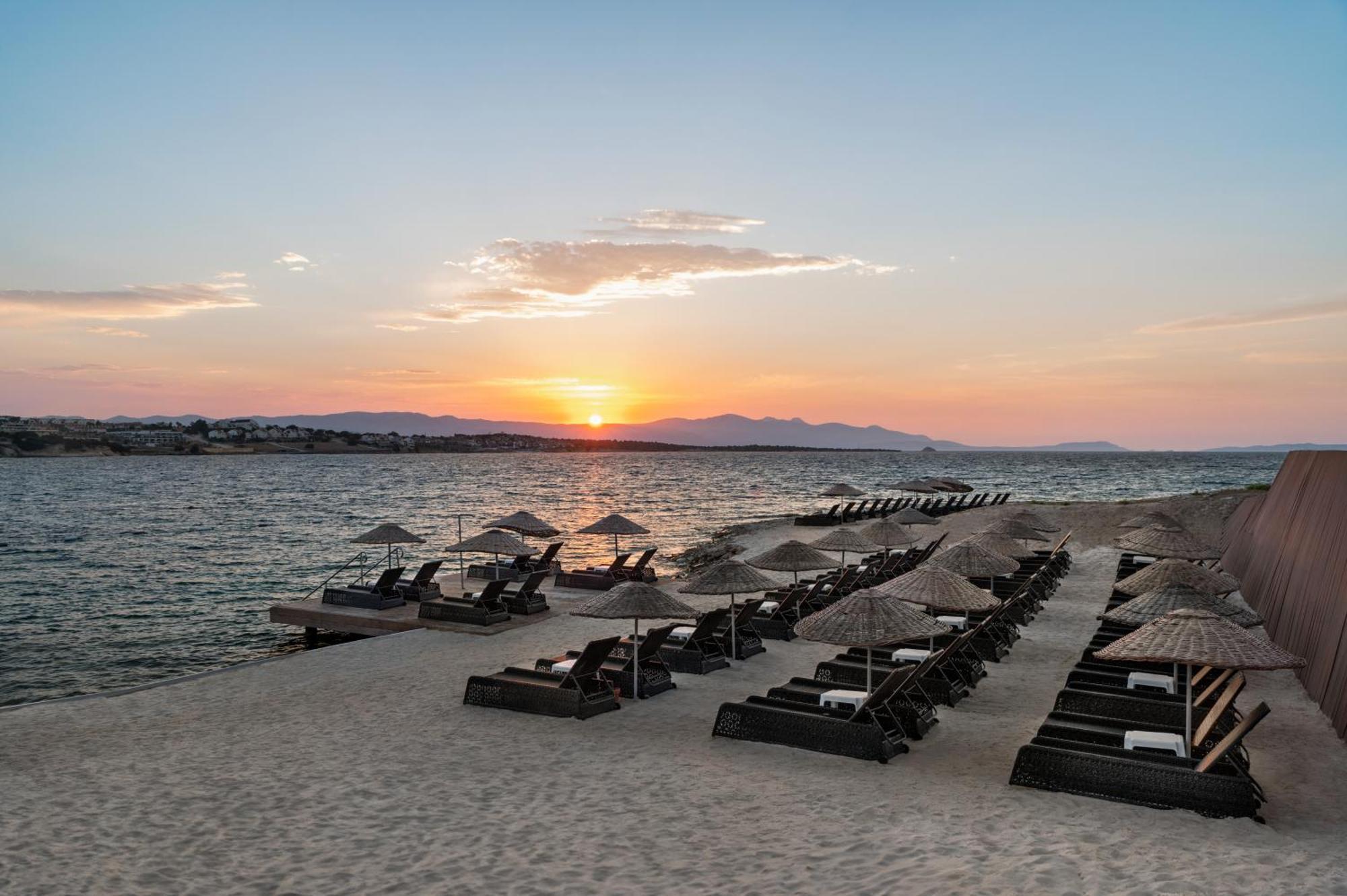 La Quinta By Wyndham Cesme Hotel İzmir Luaran gambar