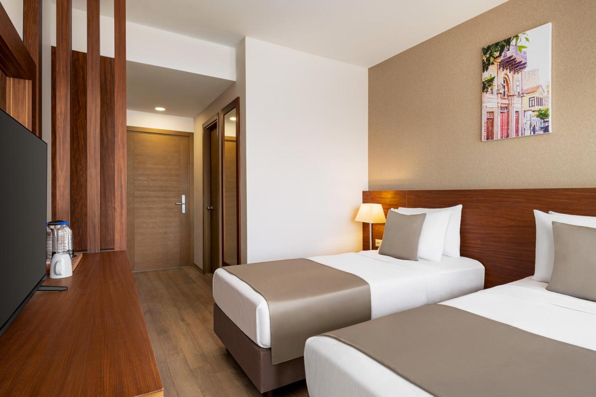 La Quinta By Wyndham Cesme Hotel İzmir Luaran gambar