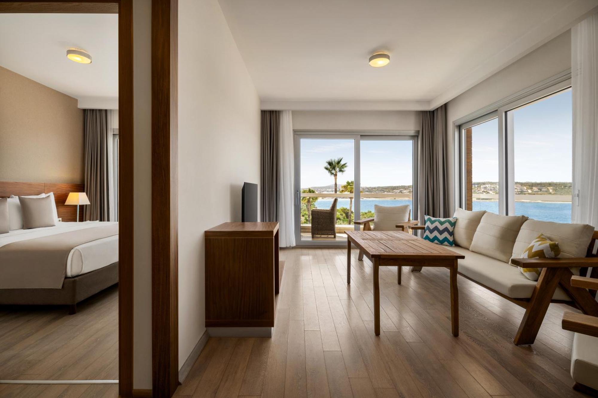 La Quinta By Wyndham Cesme Hotel İzmir Luaran gambar